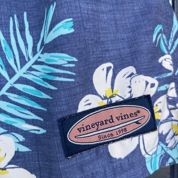 Vineyard Vines Mens Floral Swim Trunks Size M Tropical Beach Vacation Cruisewear - Picture 7 of 9
